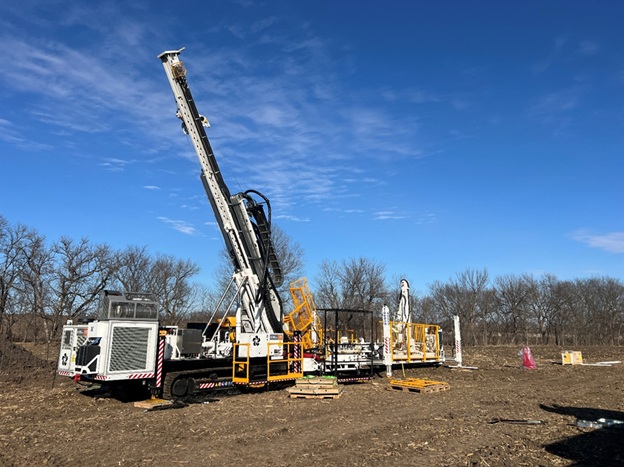 Apex Mobilizes First Drill Rig to The Rift Rare Earth Project in Nebraska, U.S.A.