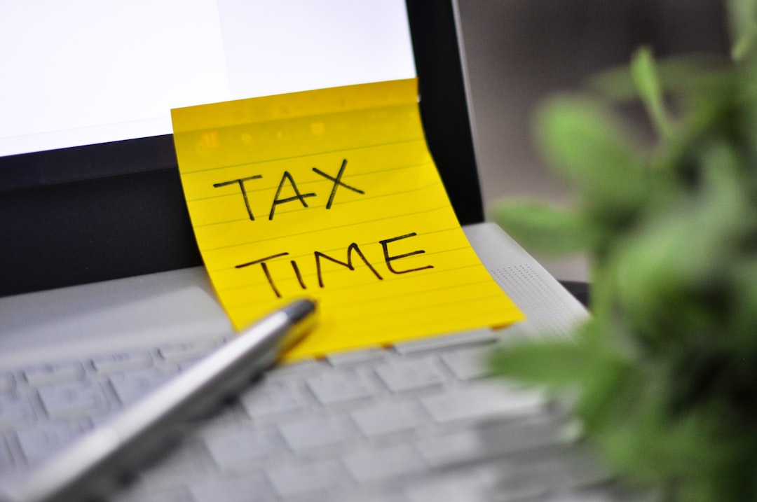 New Year, New Books: How Small Businesses Can Clean Up Records for Tax Time