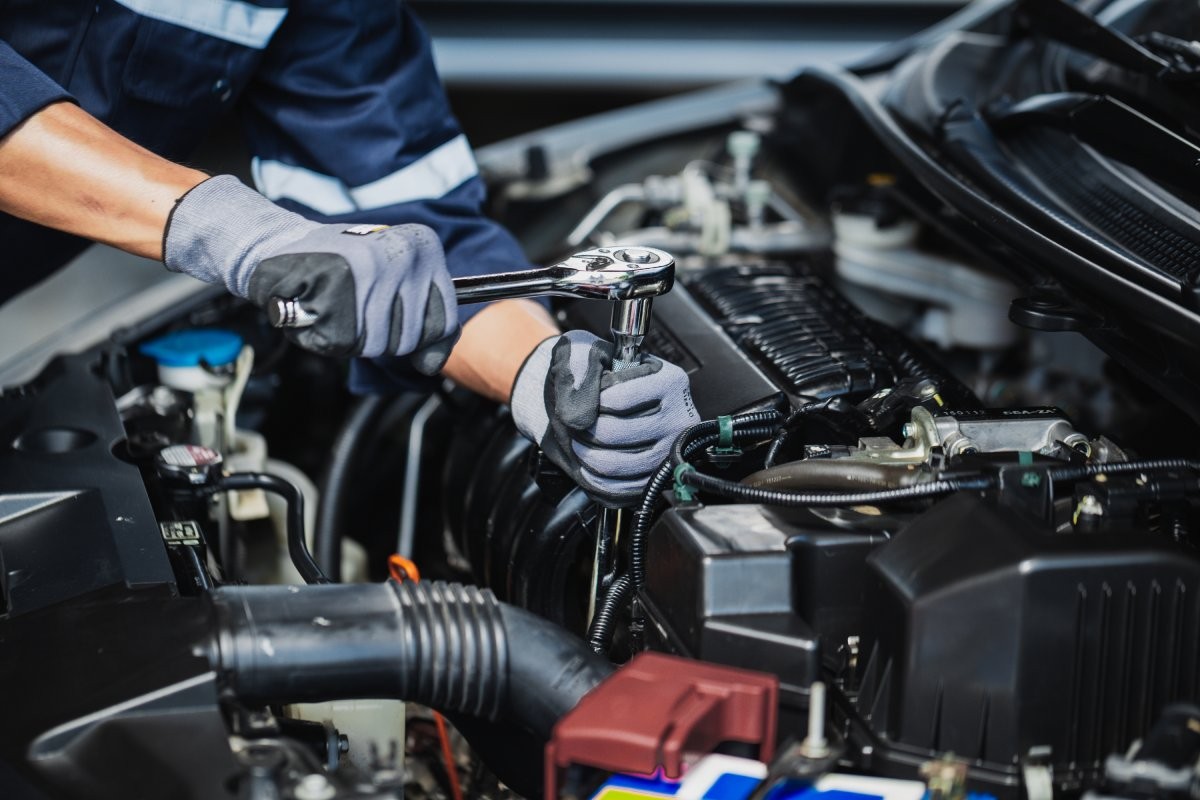 Diesel Engine Overhaul Warning Signs Every Truck Owner Should Know
